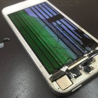 iPhone　画面修理